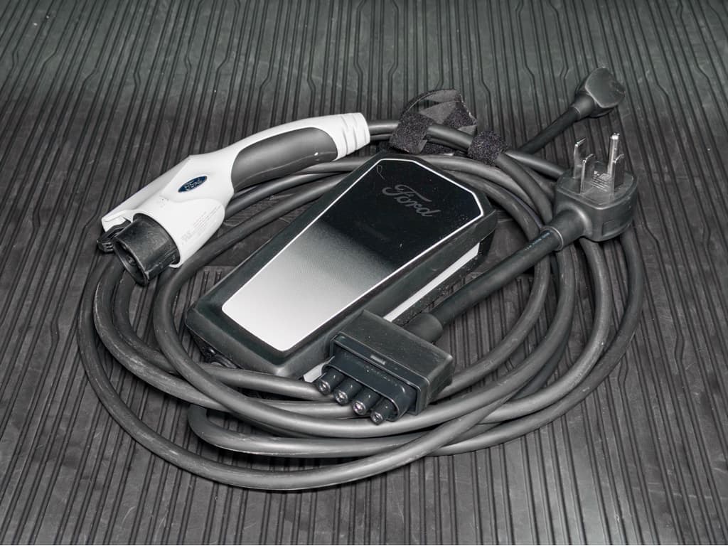 2021 Ford Mustang Mach-E view 6