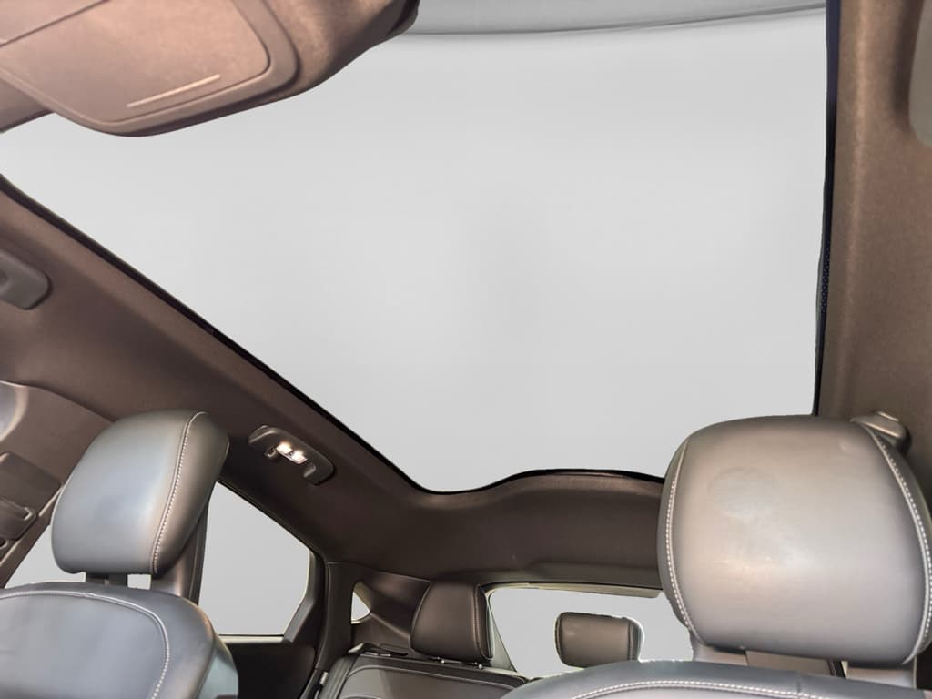 2023 Ford Mustang Mach-E view 25