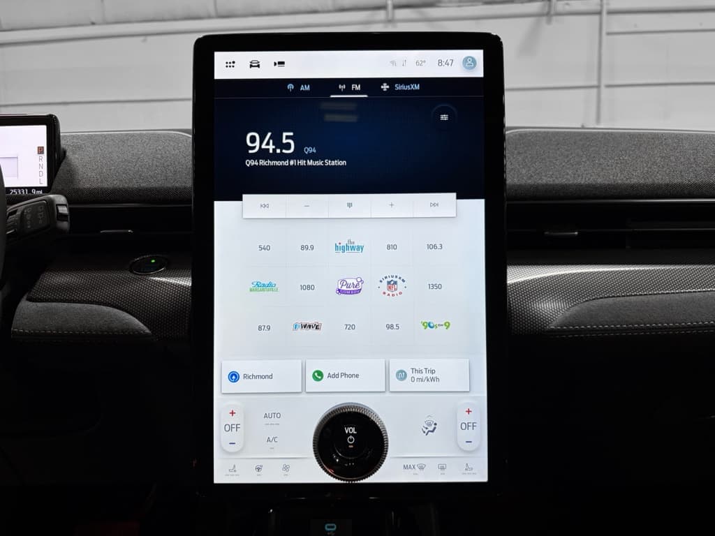 2023 Ford Mustang Mach-E view 11