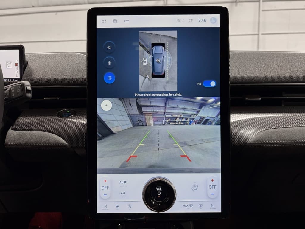 2023 Ford Mustang Mach-E view 15