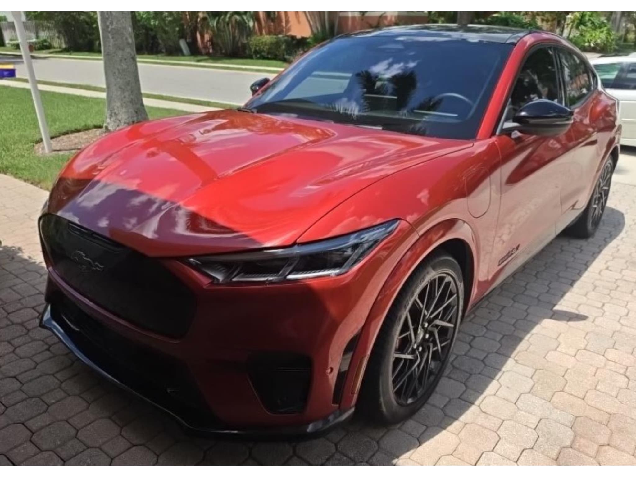 2023 Ford Mustang Mach-E view 1