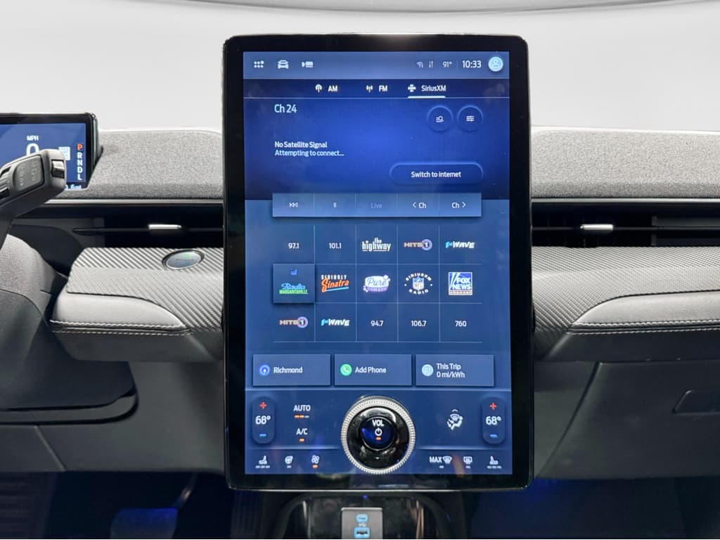 2023 Ford Mustang Mach-E view 12