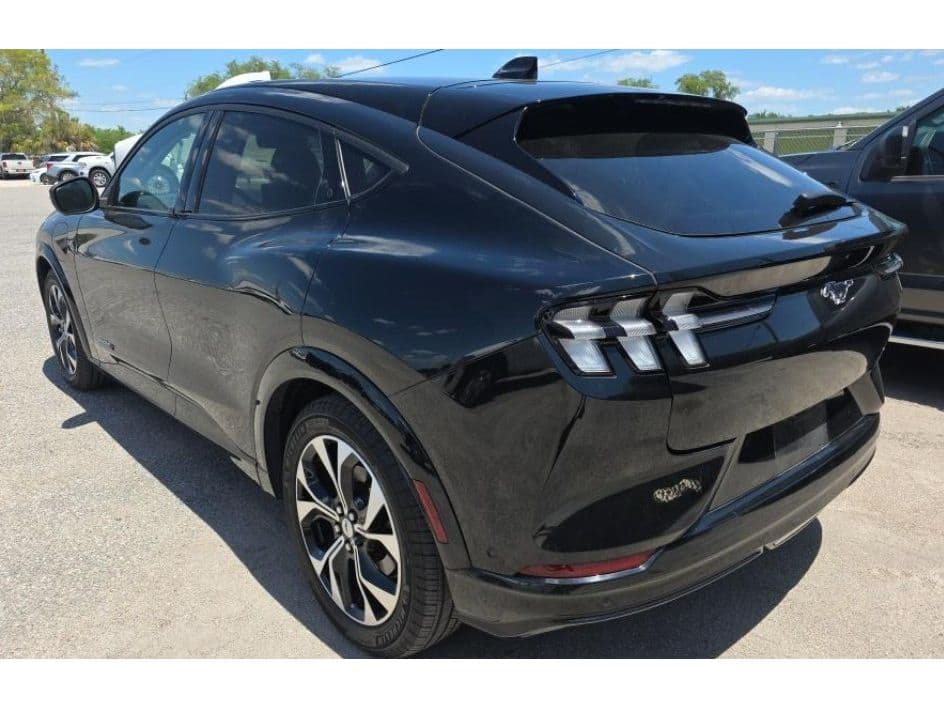 2023 Ford Mustang Mach-E view 4