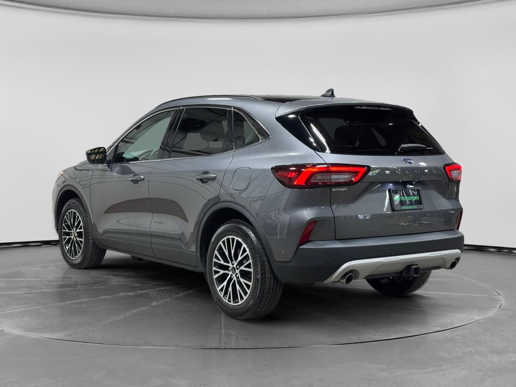 2024 Ford Escape view 2