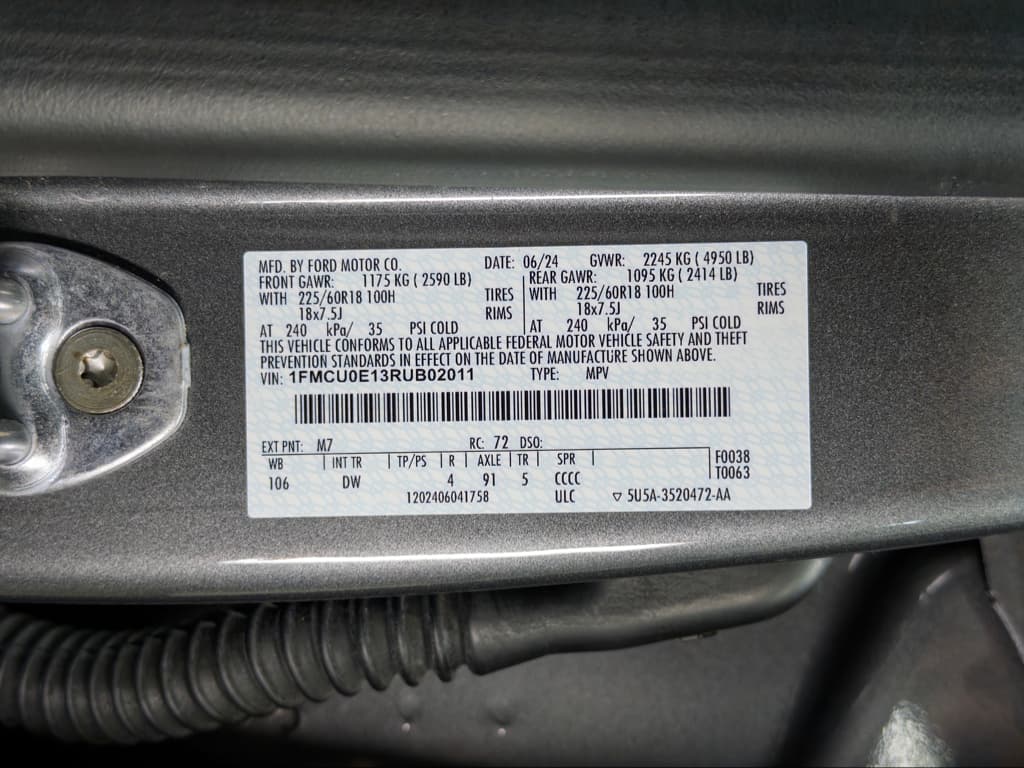 2024 Ford Escape view 26