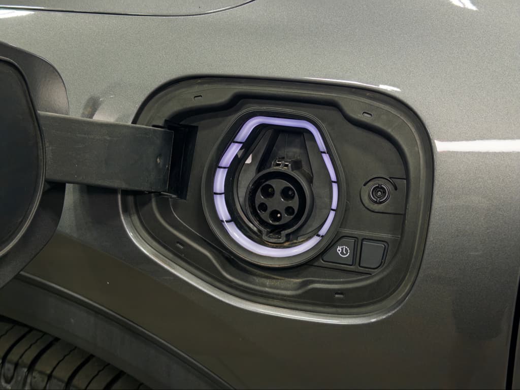 2024 Ford Escape view 5