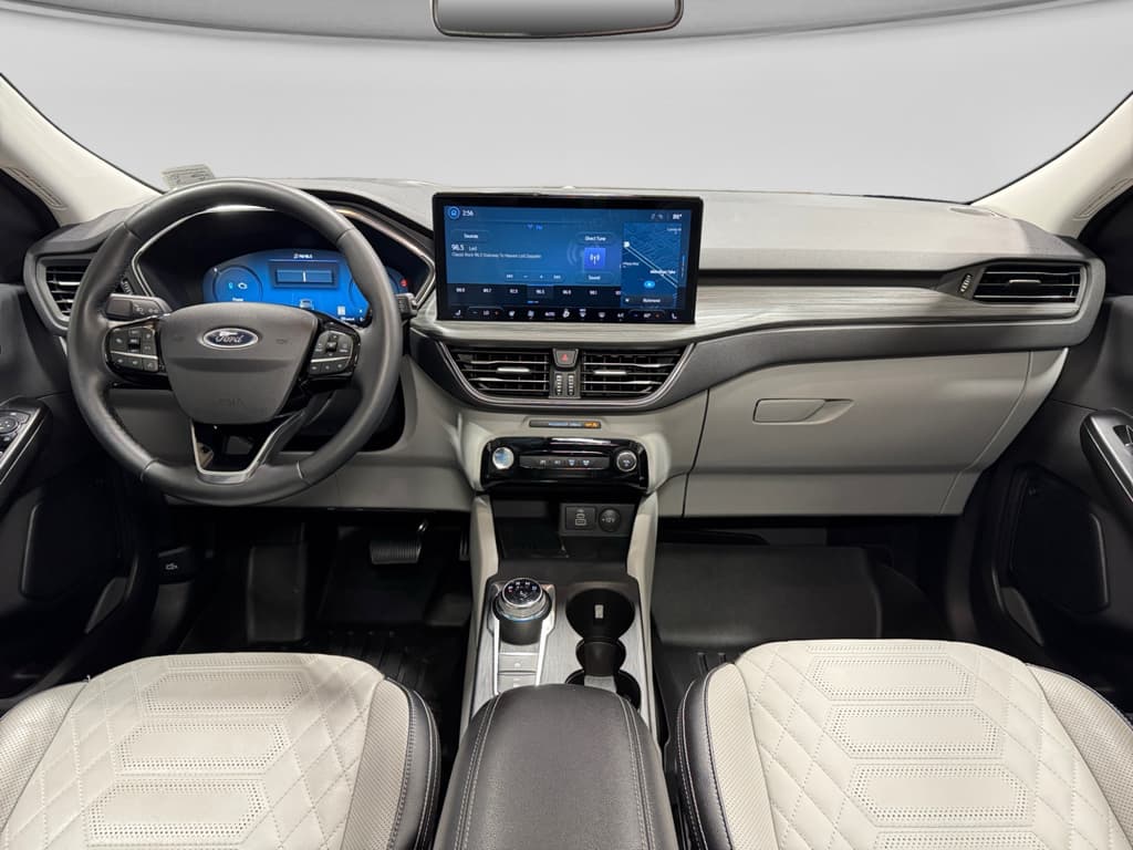 2024 Ford Escape view 16