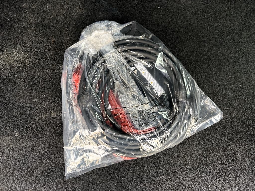 2024 Ford E-Transit view 6