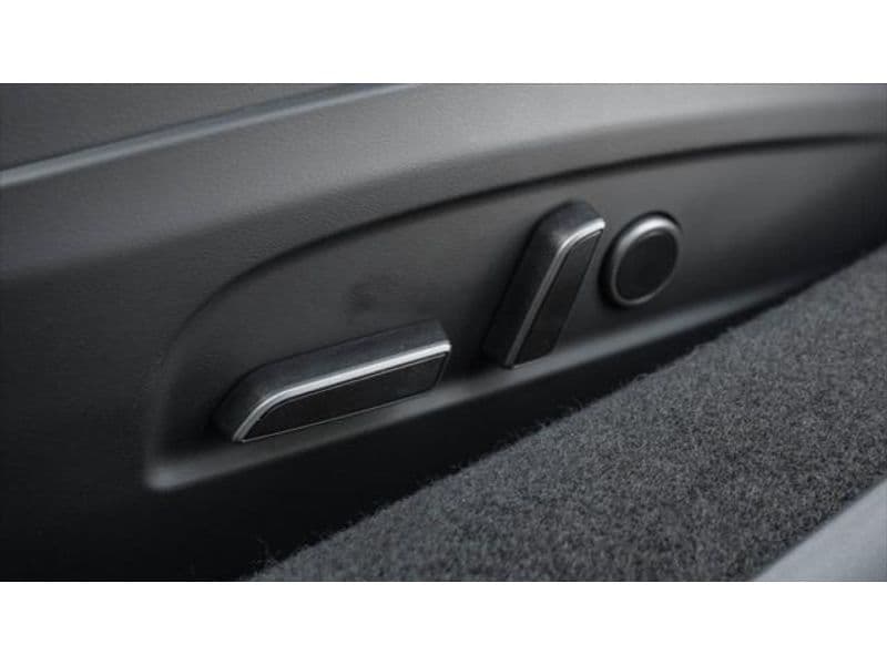 2024 Tesla Model 3 view 15