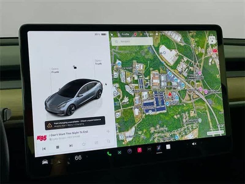 2023 Tesla Model 3 view 16