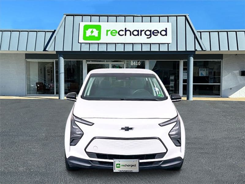 2023 Chevrolet Bolt EV view 2