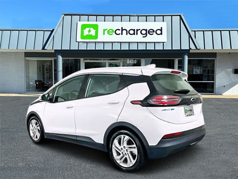 2023 Chevrolet Bolt EV view 6