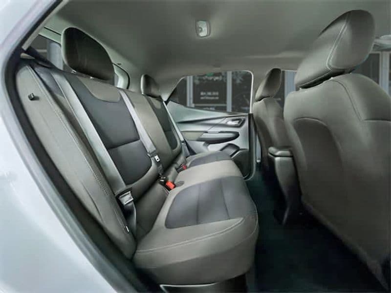 2023 Chevrolet Bolt EV view 24