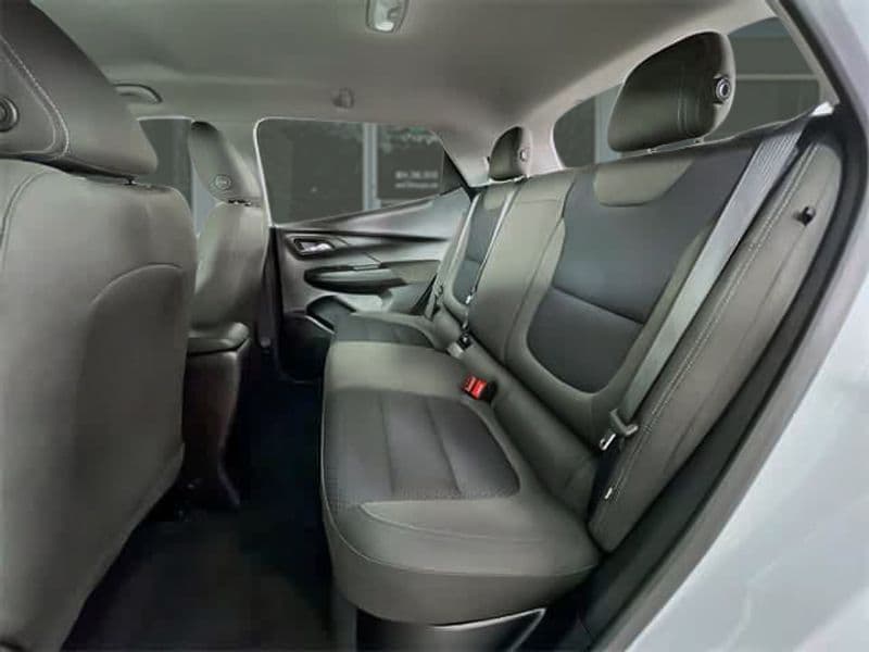 2023 Chevrolet Bolt EV view 25