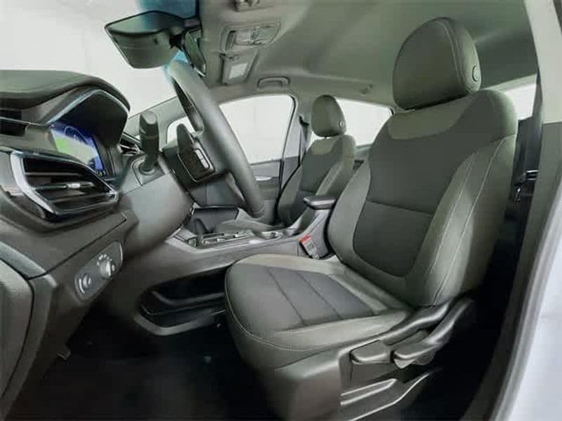2023 Chevrolet Bolt EV view 23