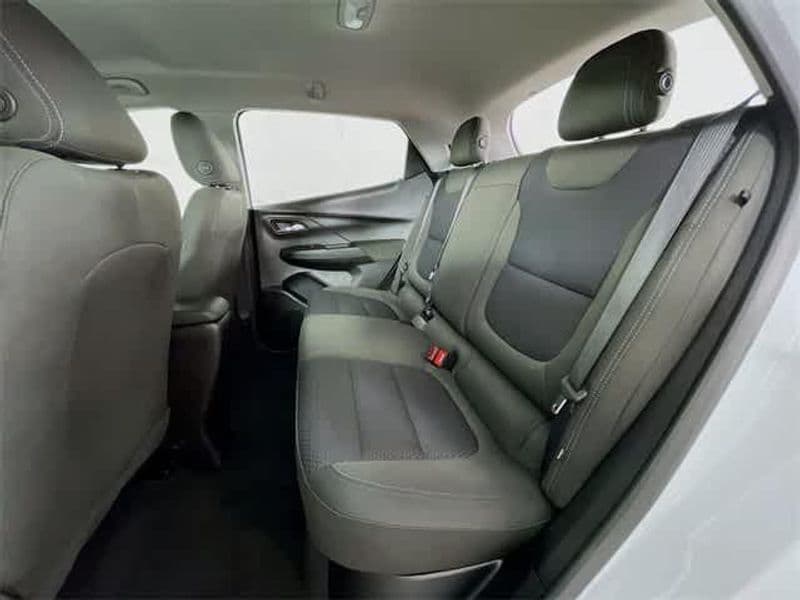 2023 Chevrolet Bolt EV view 26