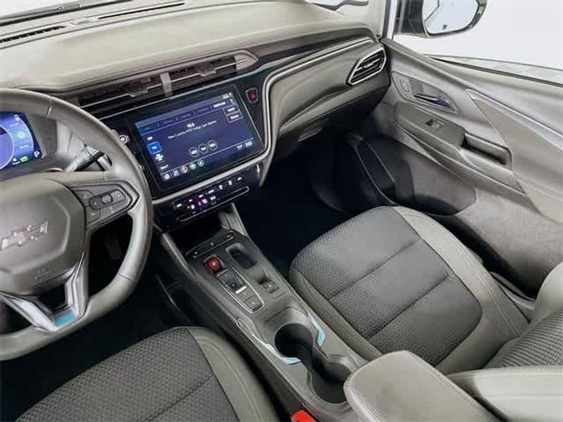 2023 Chevrolet Bolt EV view 25