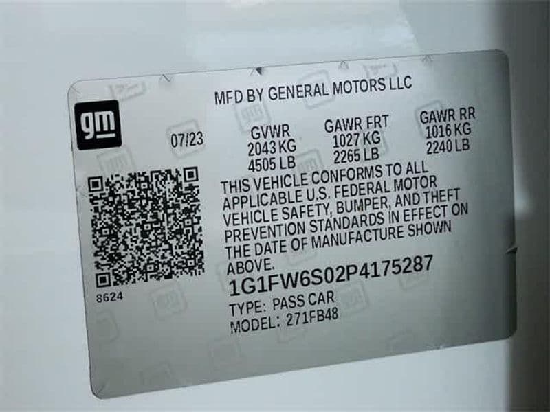 2023 Chevrolet Bolt EV view 33