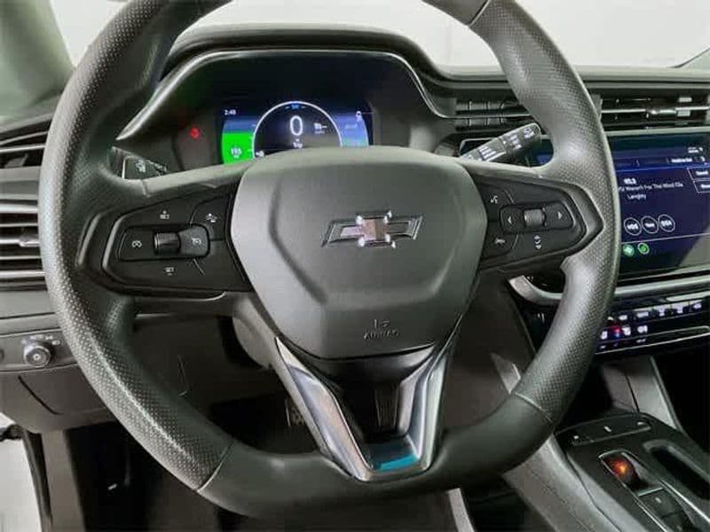 2023 Chevrolet Bolt EV view 15