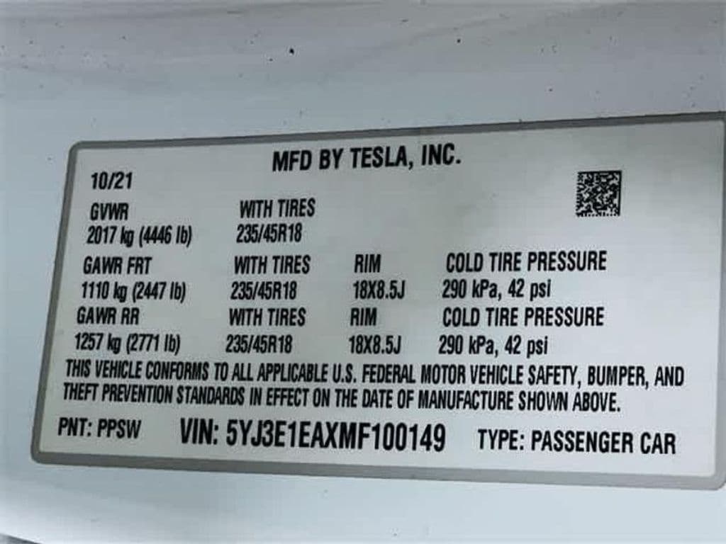 2021 Tesla Model 3 view 31