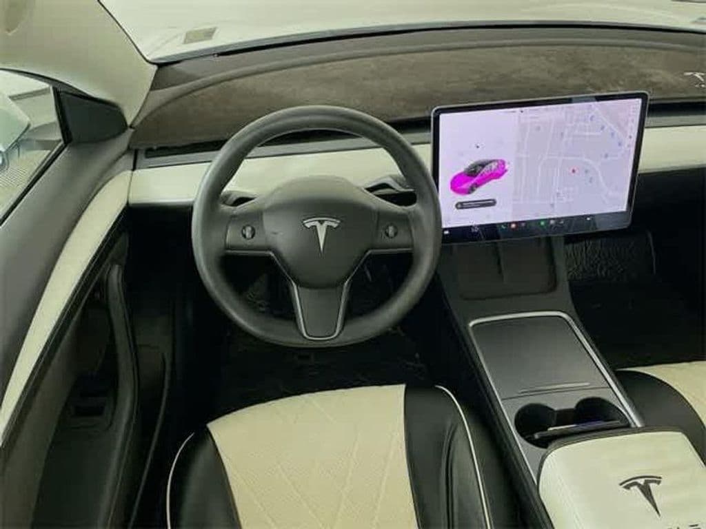 2021 Tesla Model 3 view 21