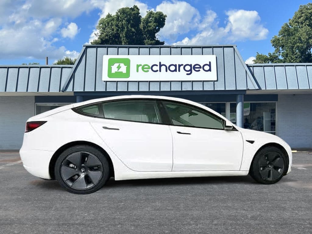 2021 Tesla Model 3 view 7