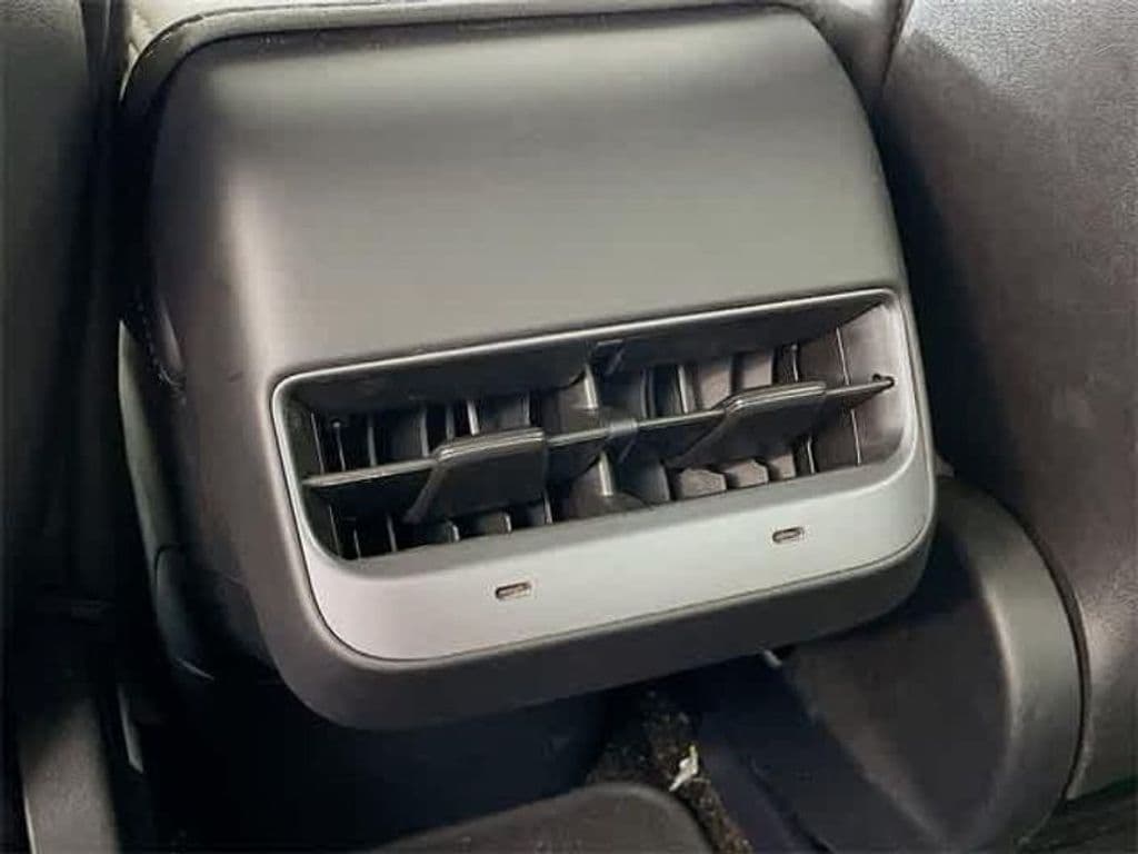 2021 Tesla Model 3 view 24