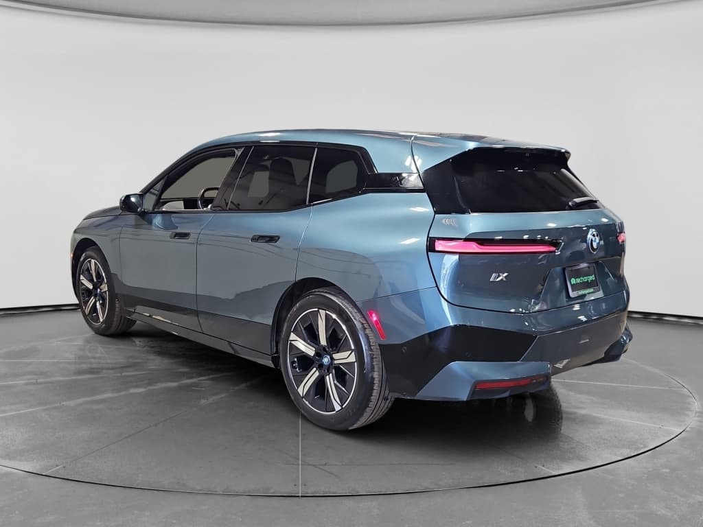 2023 BMW iX view 2