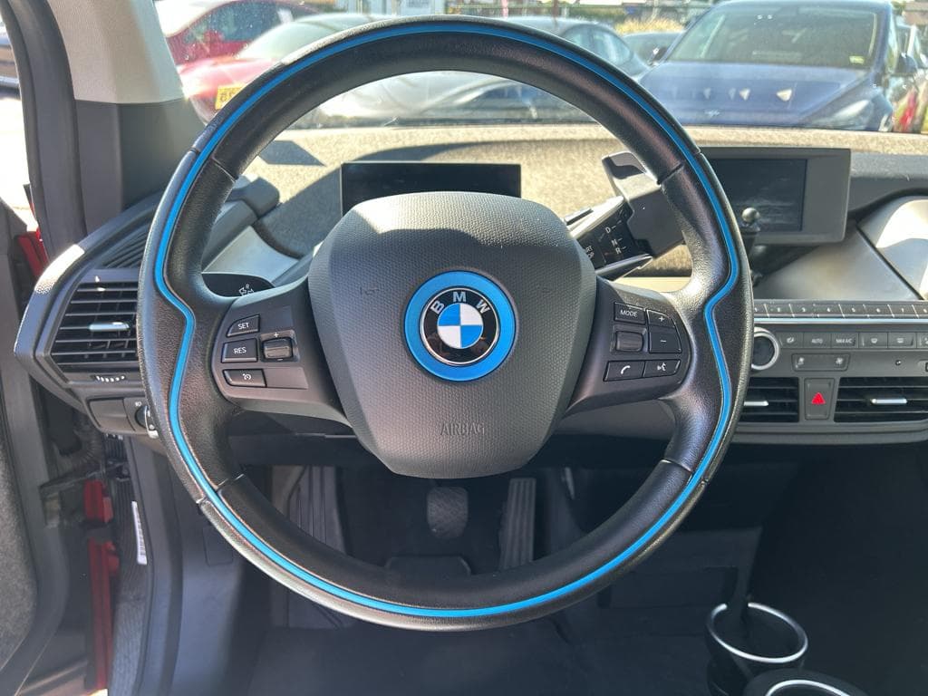 2019 BMW i3 view 7