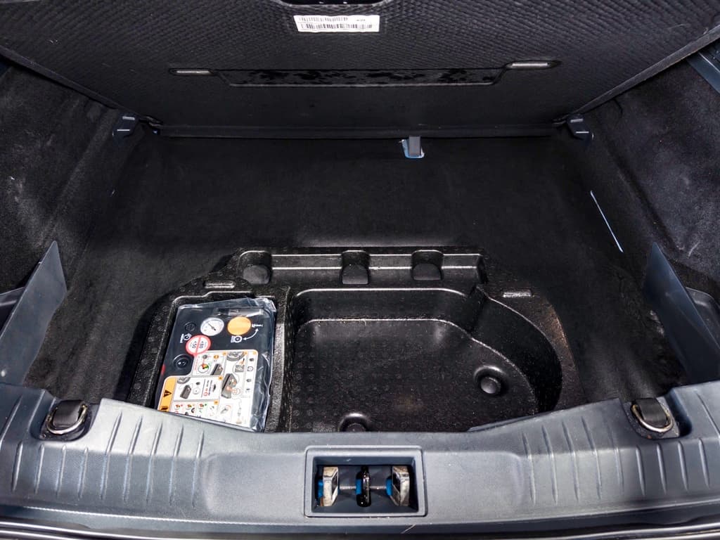 2021 Ford Mustang Mach-E view 27