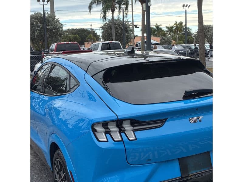 2021 Ford Mustang Mach-E view 4