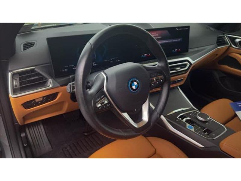 2023 BMW i4 Gran Coupe view 17