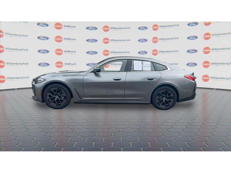 2023 BMW i4 Gran Coupe view 3