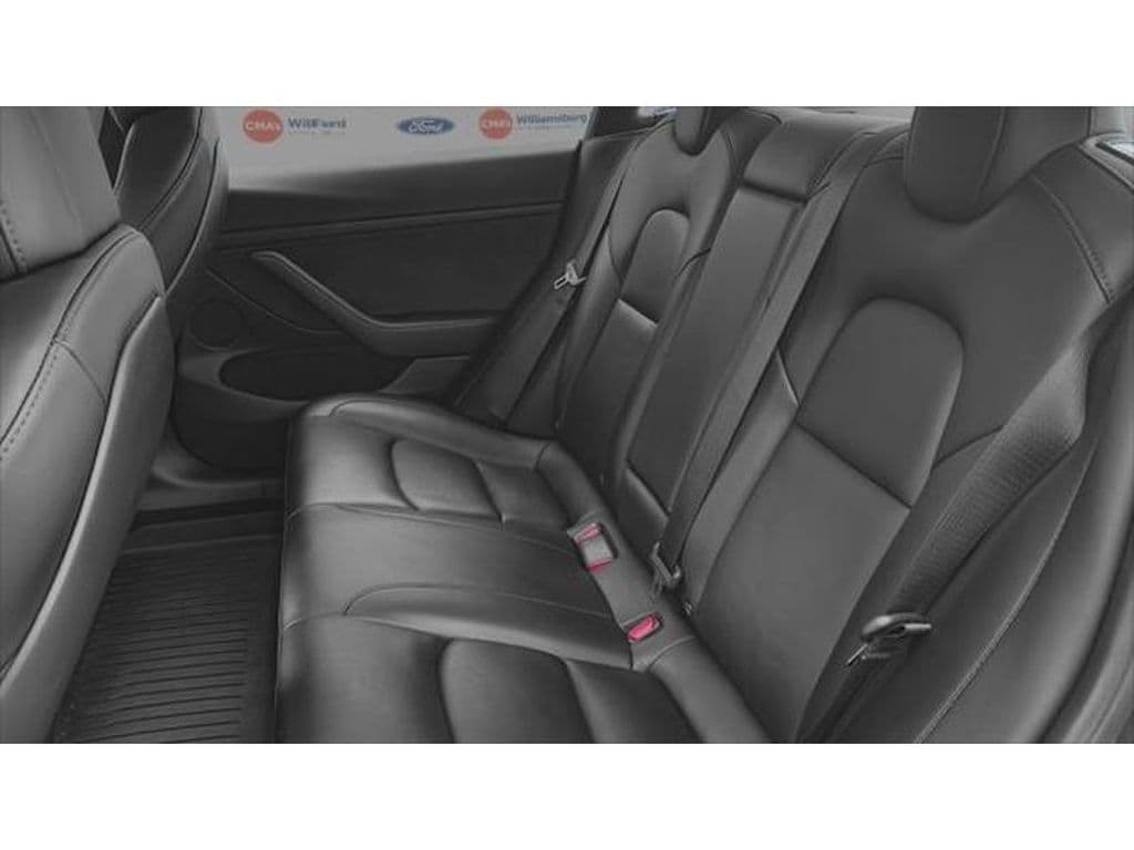 2023 Tesla Model 3 view 9