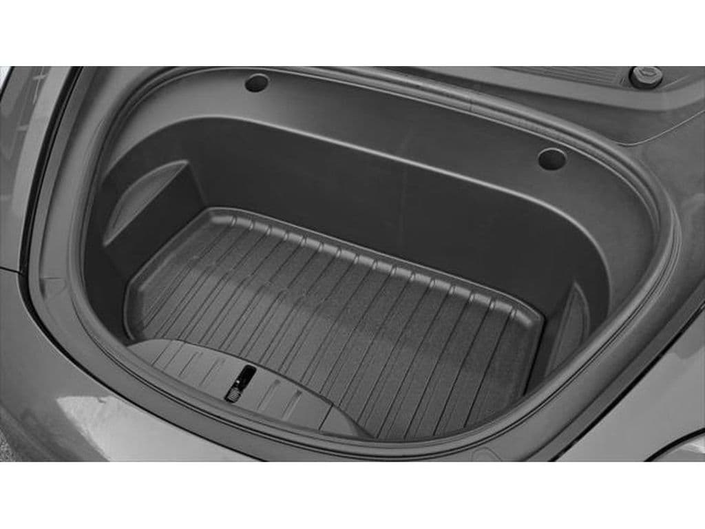 2023 Tesla Model 3 view 19