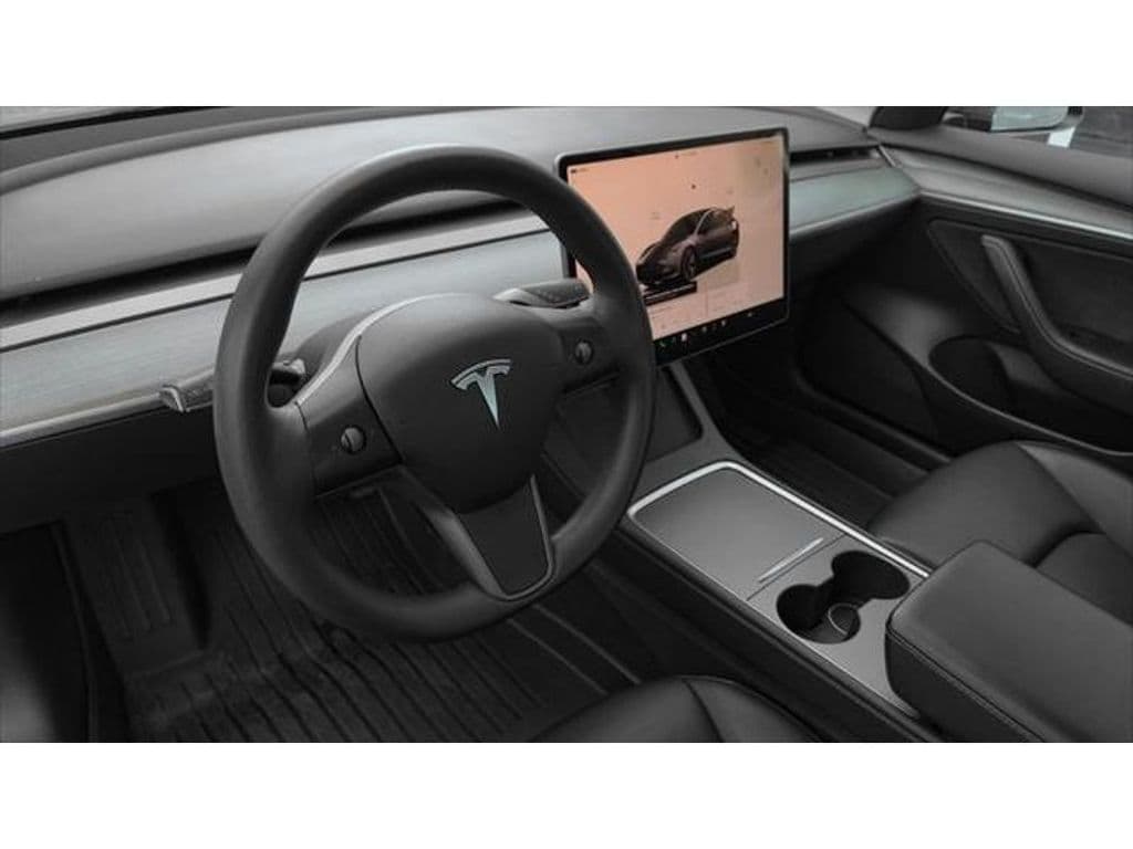 2023 Tesla Model 3 view 27