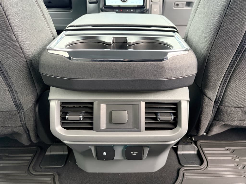 2024 Ford F-150 Lightning view 22