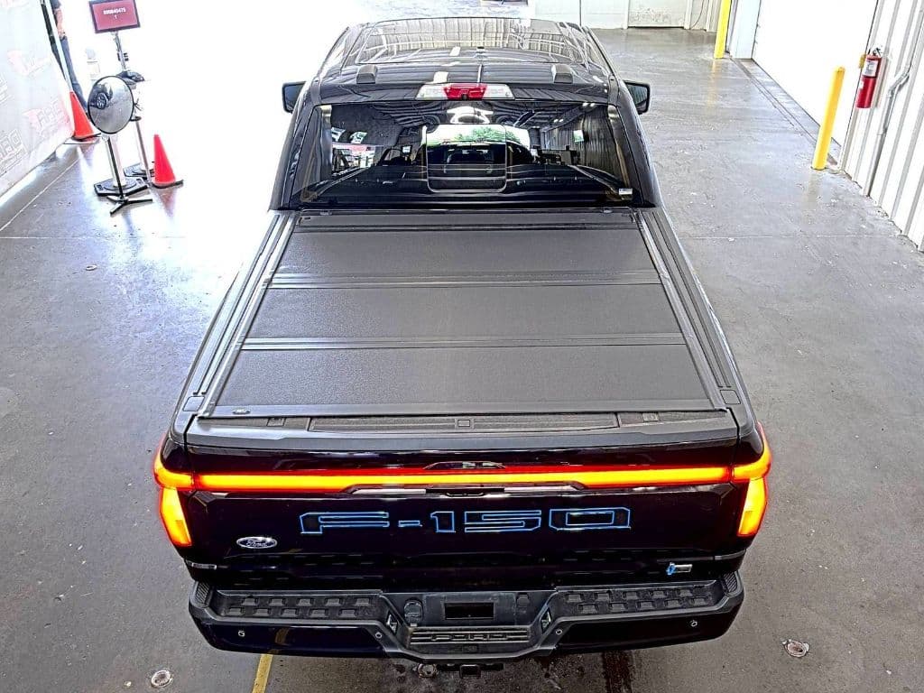 2022 Ford F-150 Lightning view 3