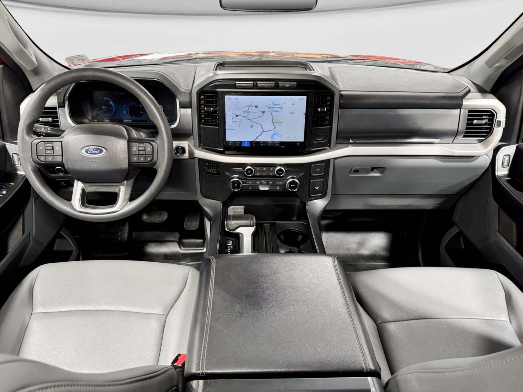 2022 Ford F-150 Lightning view 17