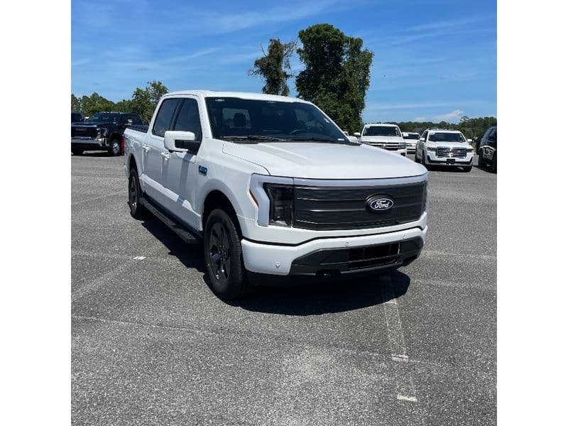 2024 Ford F-150 Lightning view 2