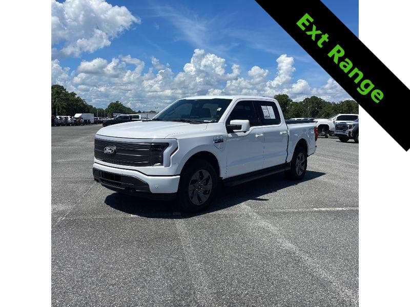 2024 Ford F-150 Lightning view 1