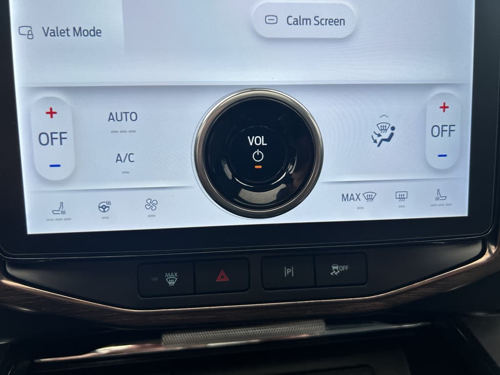 2024 Ford F-150 Lightning view 15