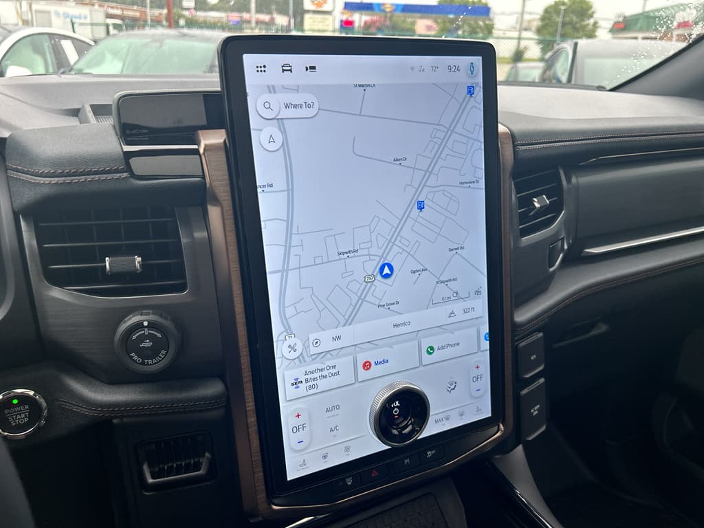 2024 Ford F-150 Lightning view 10