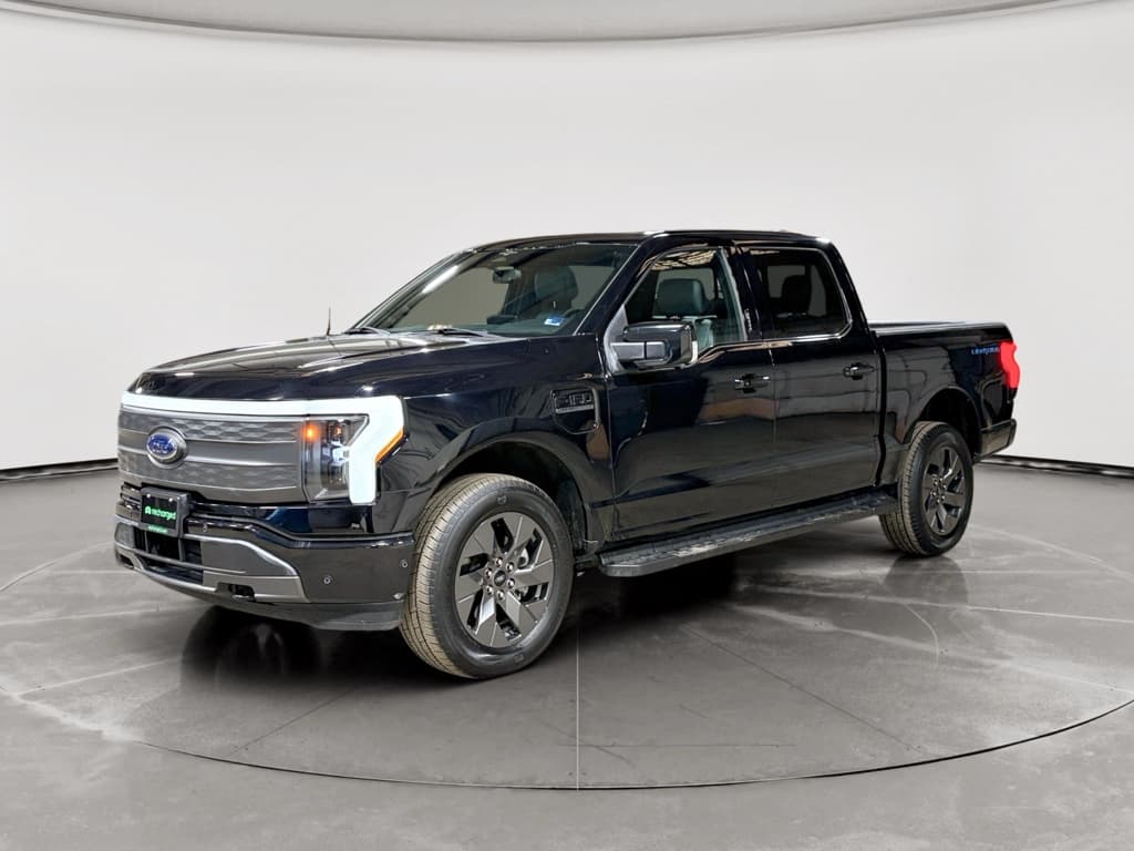 2023 Ford F-150 Lightning view 1