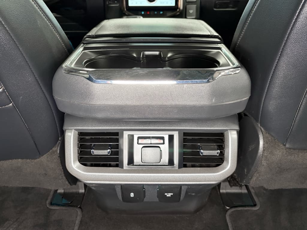 2023 Ford F-150 Lightning view 20