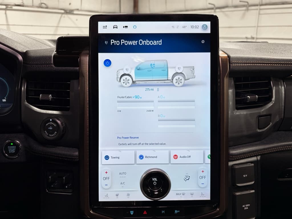 2023 Ford F-150 Lightning view 9