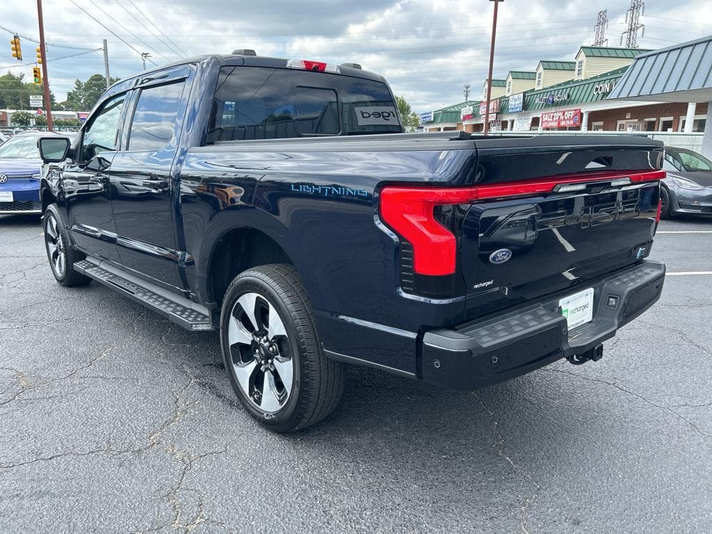 2022 Ford F-150 Lightning view 2