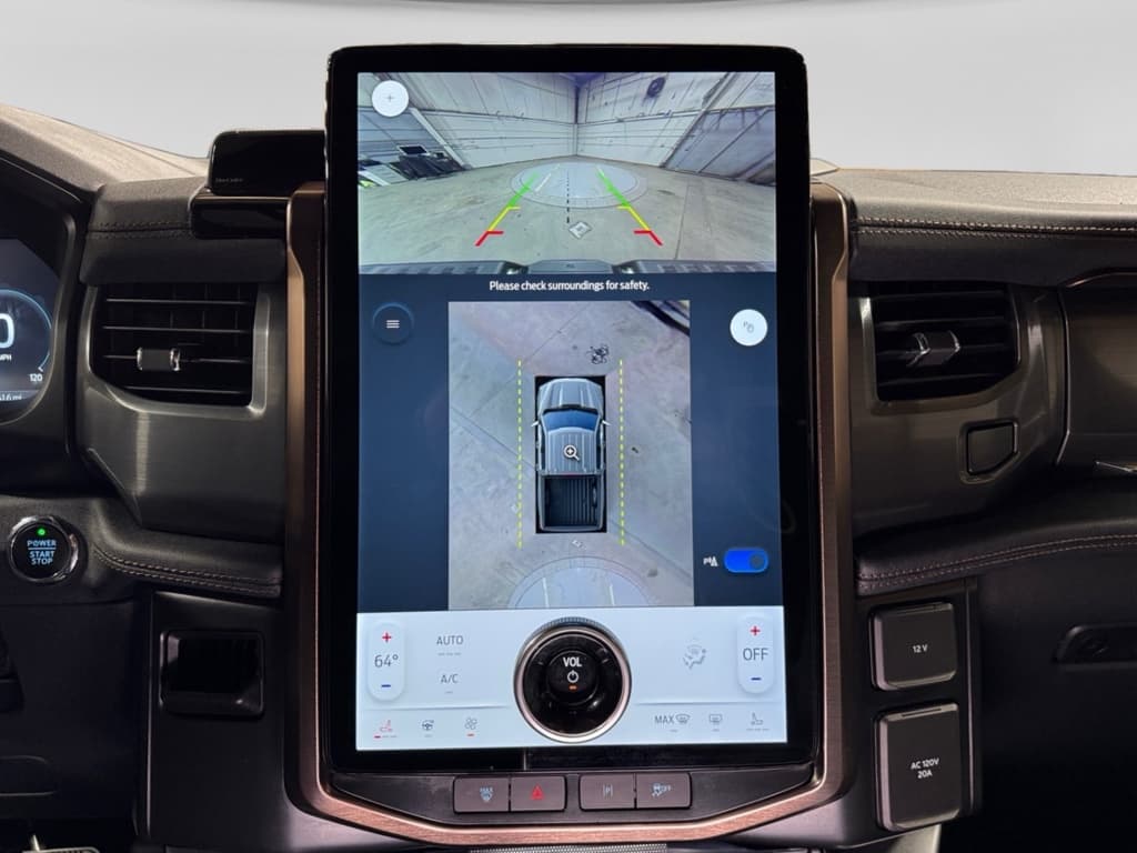 2022 Ford F-150 Lightning view 15