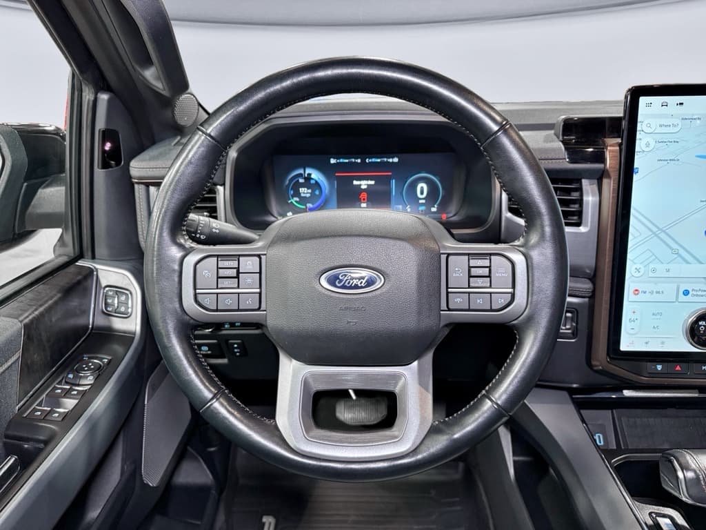 2022 Ford F-150 Lightning view 9