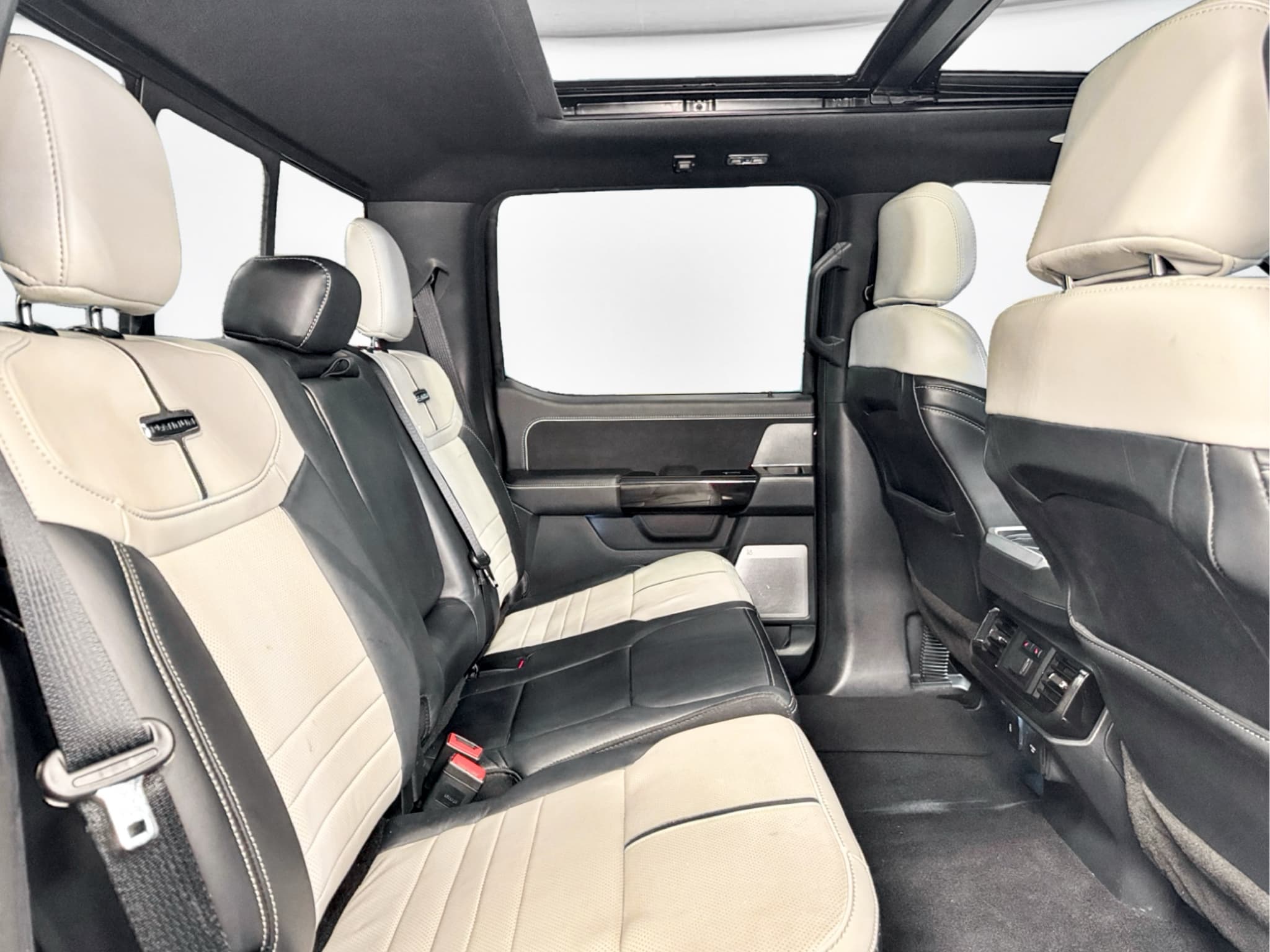 2023 Ford F-150 Lightning view 22